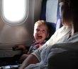 uřvané dítě v letadle
