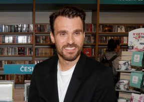 Leoš Mareš
