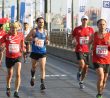 maraton běžci