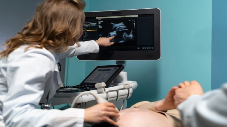 pacientka na ultrazvuku