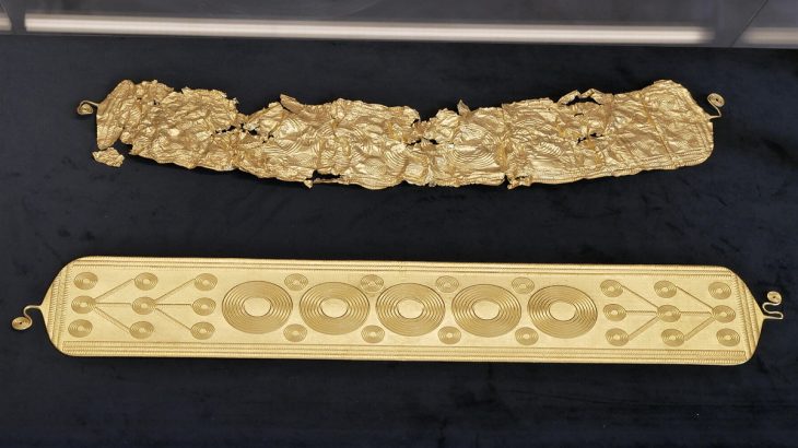 Zlatý diadém z doby bronzové poklad z Opavy